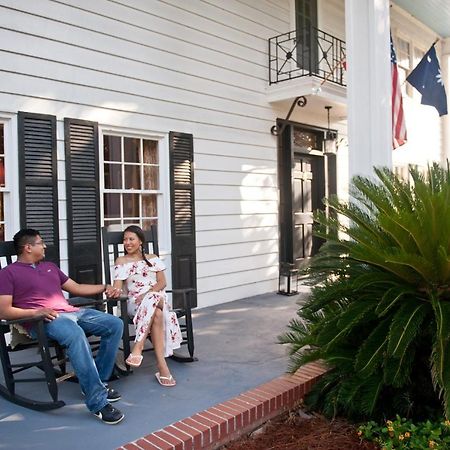 The Spivey House B&B On Kingston Lake Conway Dış mekan fotoğraf